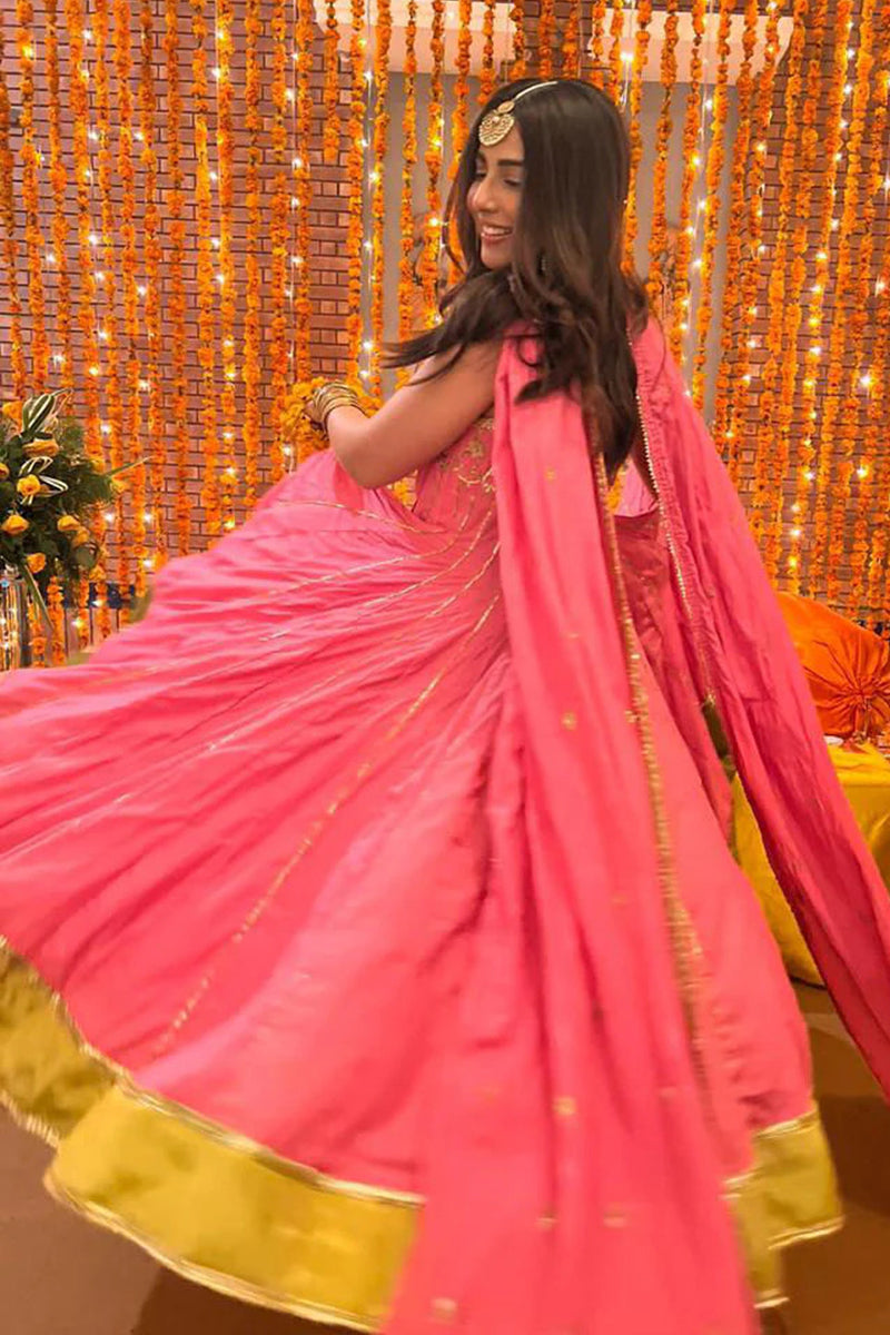 Ushna Shah Outfit