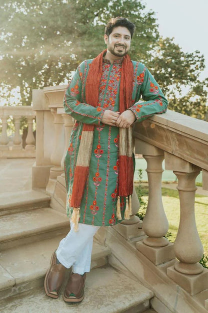 Bright, bold, and beautiful—The PinkTree Company’s Mehndi outfits capture the spirit of celebration for bride and groom alike.