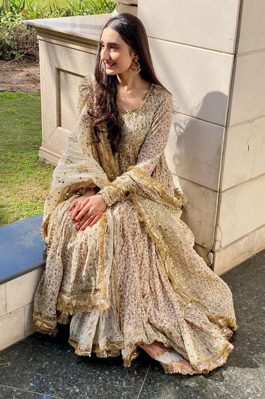 Unzila Khalid in our customised block printed outfit with kamdani