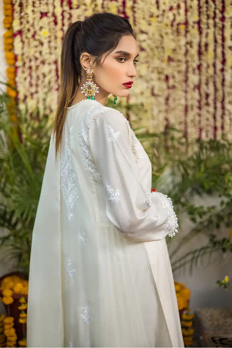 Sazaposh - Ivory White Kurta by The Pink Tree Company, view 4
