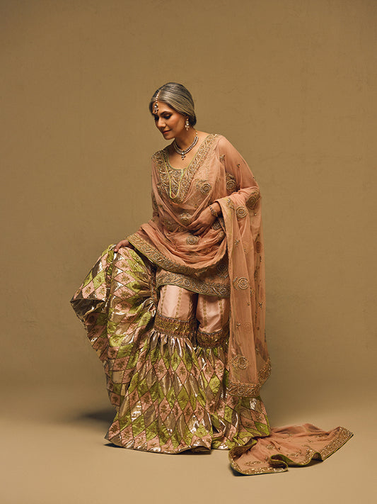 MADHUR