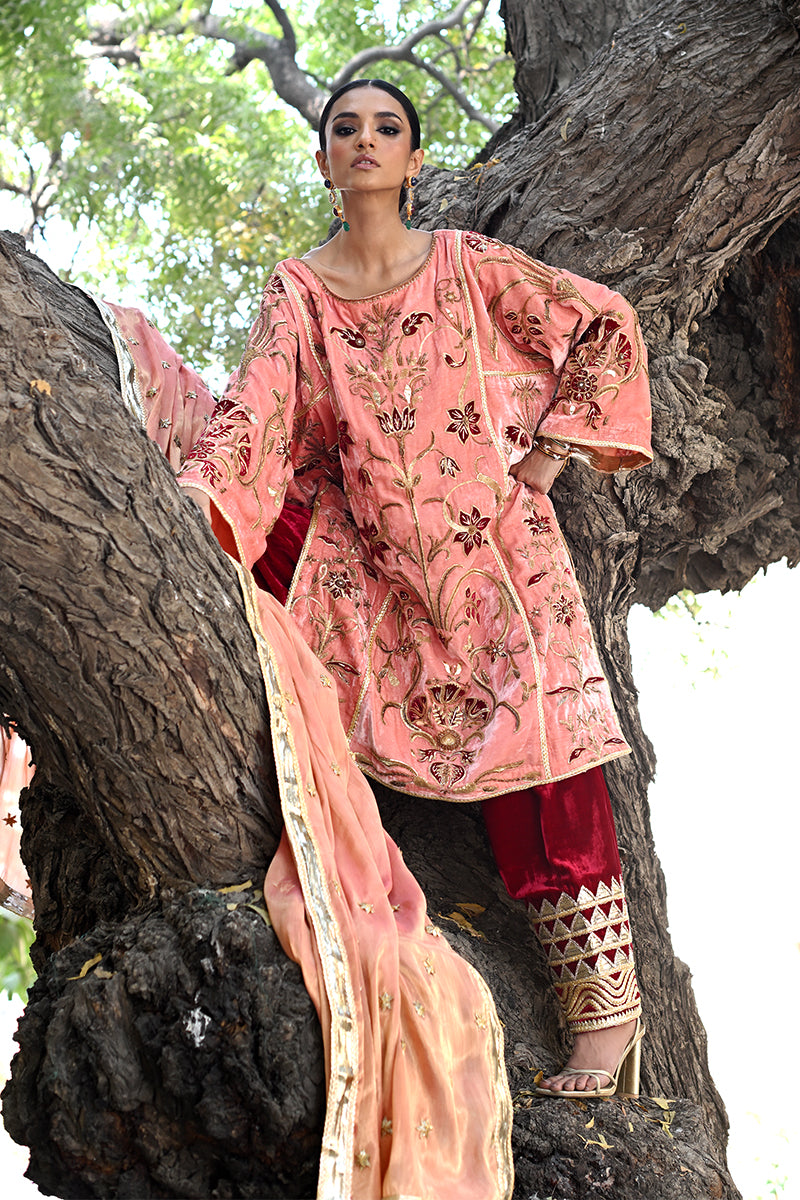 Jawani Janeman - Tea Pink With Gold Kurta by The Pink Tree Company, view 5
