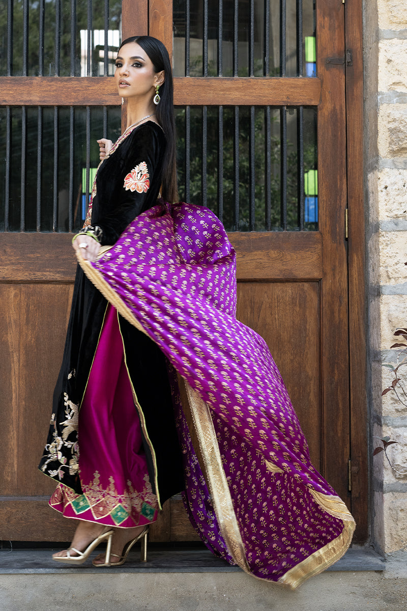 Shikar-e-Husan - Black Shalwar Kameez by The Pink Tree Company, view 2
