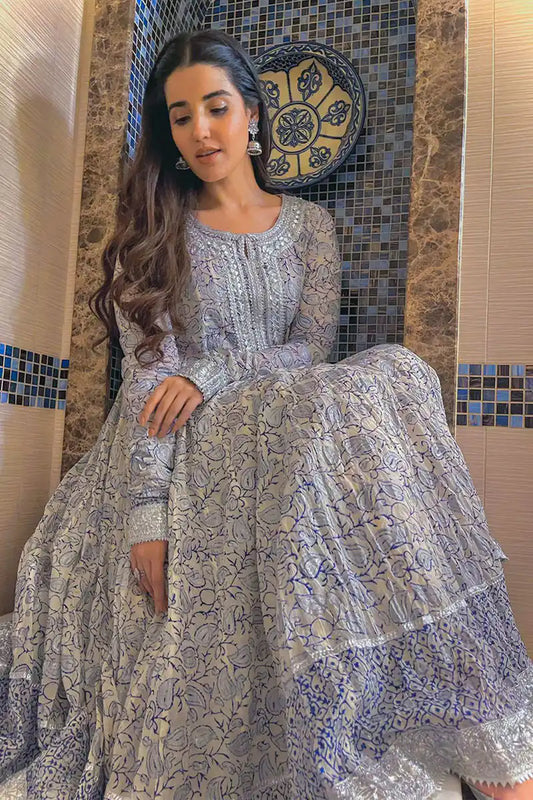 Aab-e-Rawaan - Silver And Blue Kurta by The Pink Tree Company
