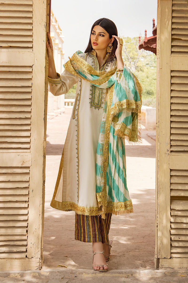Sanam - Off White Kurta by The Pink Tree Company
