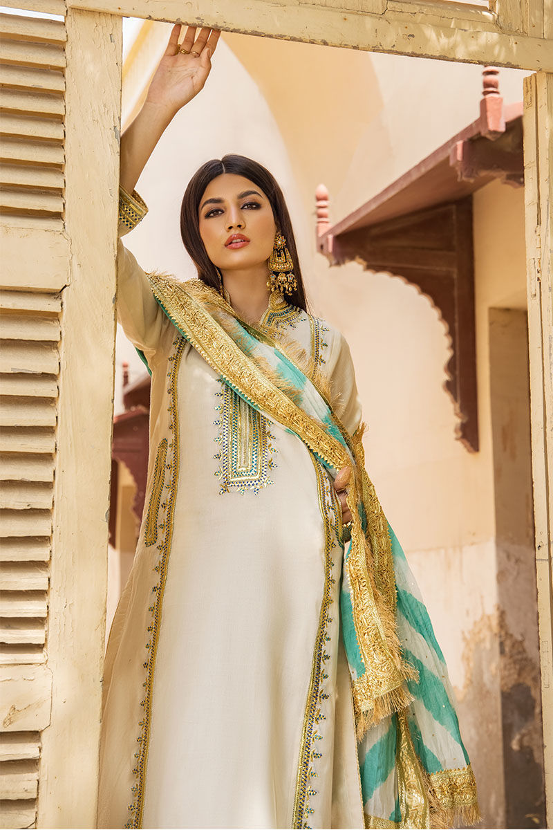 Sanam - Off White Kurta by The Pink Tree Company, view 3